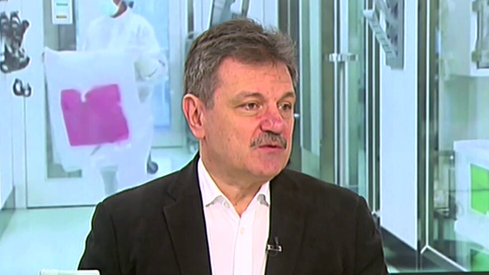 Д-р Симидчиев: Маските в градския транспорт и болниците в областите в жълто да се върнат