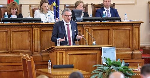 Стойчо Кацаров: Никой не иска