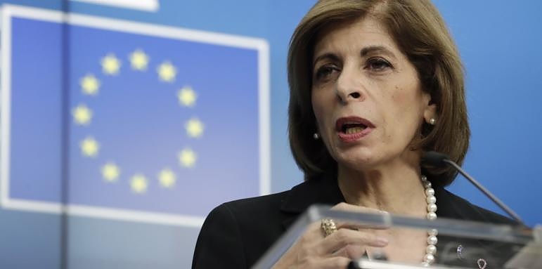 Еврокомисарят по въпросите на здравеопазването подкрепя зеления сертификат в България