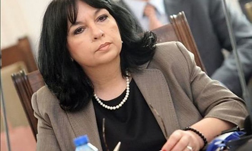 Депутатът Теменужка Петкова от ГЕРБ е с ковид в болница, ваксинирана е