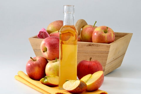 Природни лекове с ябълков оцет