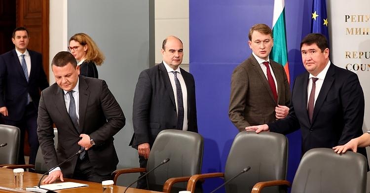 От 1 януари догодина Лукойл ще плащат данъци у нас