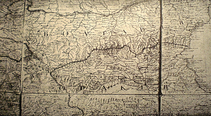 Александър Хаджирусет отпечатва географска карта през 1843 г. в Страсбург