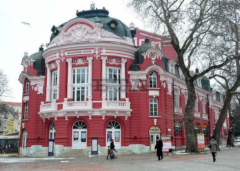 Държавна опера Варна Мюзикъл Бодигард