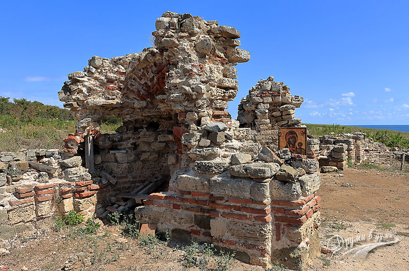 Манастир остров Свети Иван Созопол