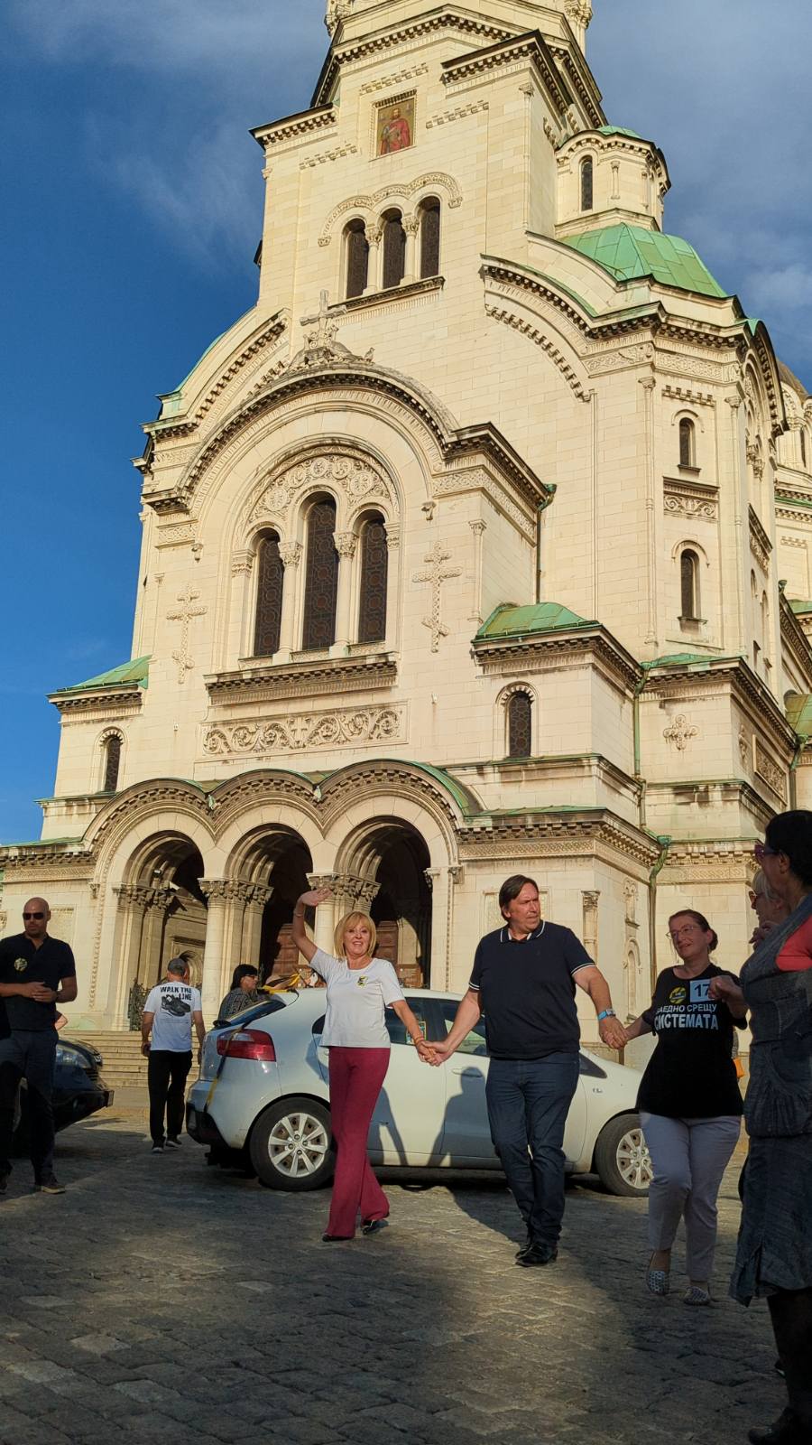 Изправи се България с протестно автошествие срещу високите цени на горивата